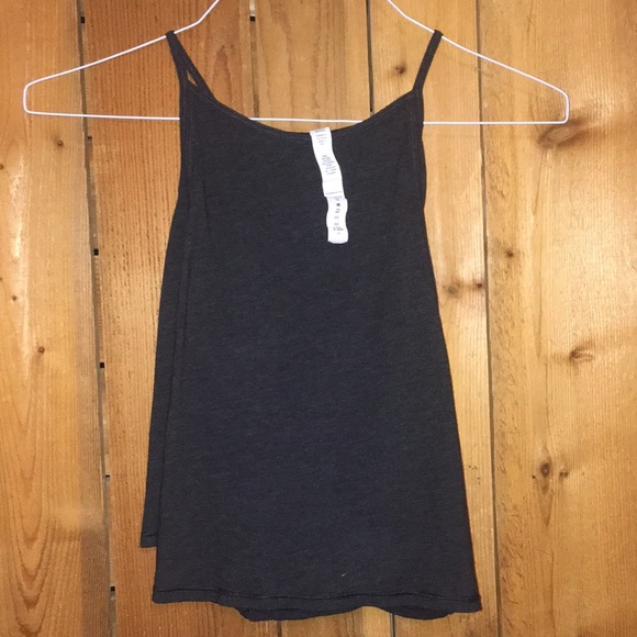 Lululemon tank - Picture 1 of 1